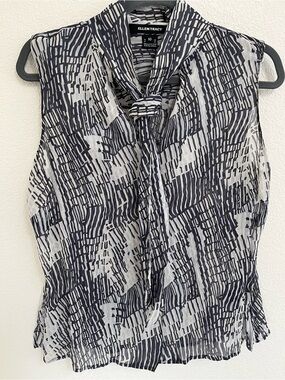 Ellen Tracy Size 10 Sleeveless Blouse Tie Neck Sheer Navy White Print